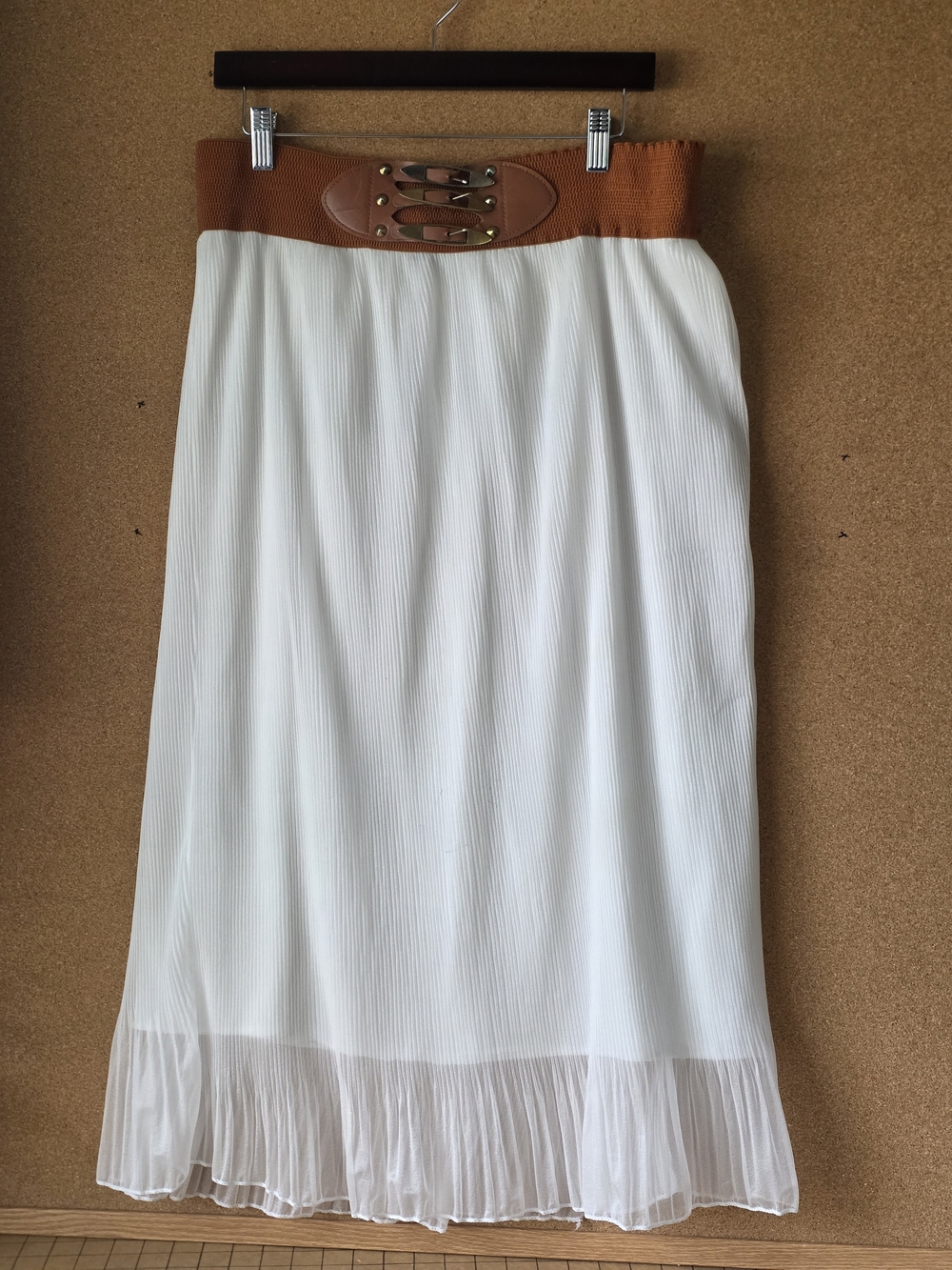Just Love Off-White Chiffon Pleated Maxi Skirt Plus Size 3X Boho Corset Belt